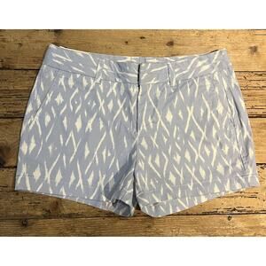 Khakis by Gap Women’s Size 4 Blue and White Patterned City 3” Short NWT